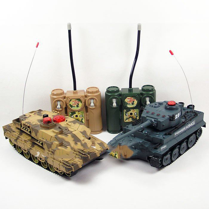 Wireless Plastic Battery RC Tank with Turrets