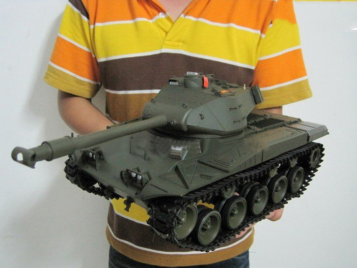 War Walker Bulldog Light Remote Control Battle Radio Tanks
